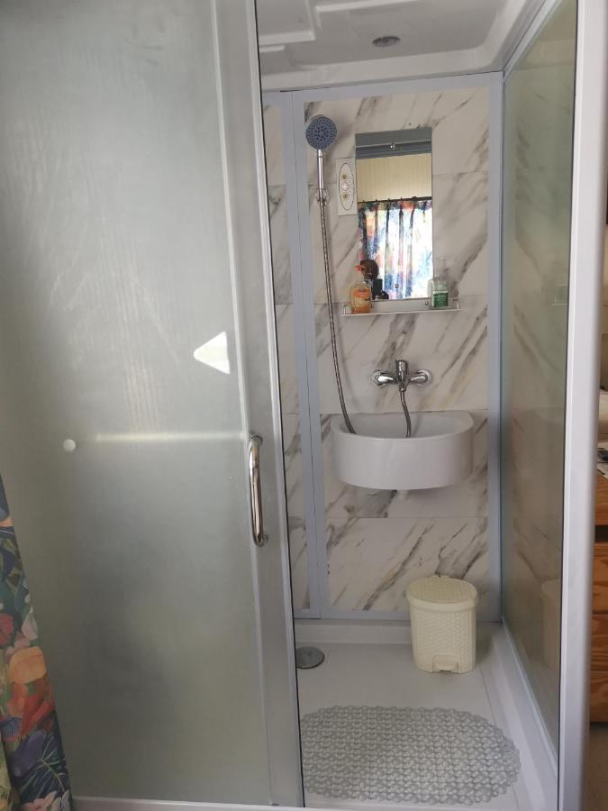 Eko Cozy Guest House St. John's ภายนอก รูปภาพ